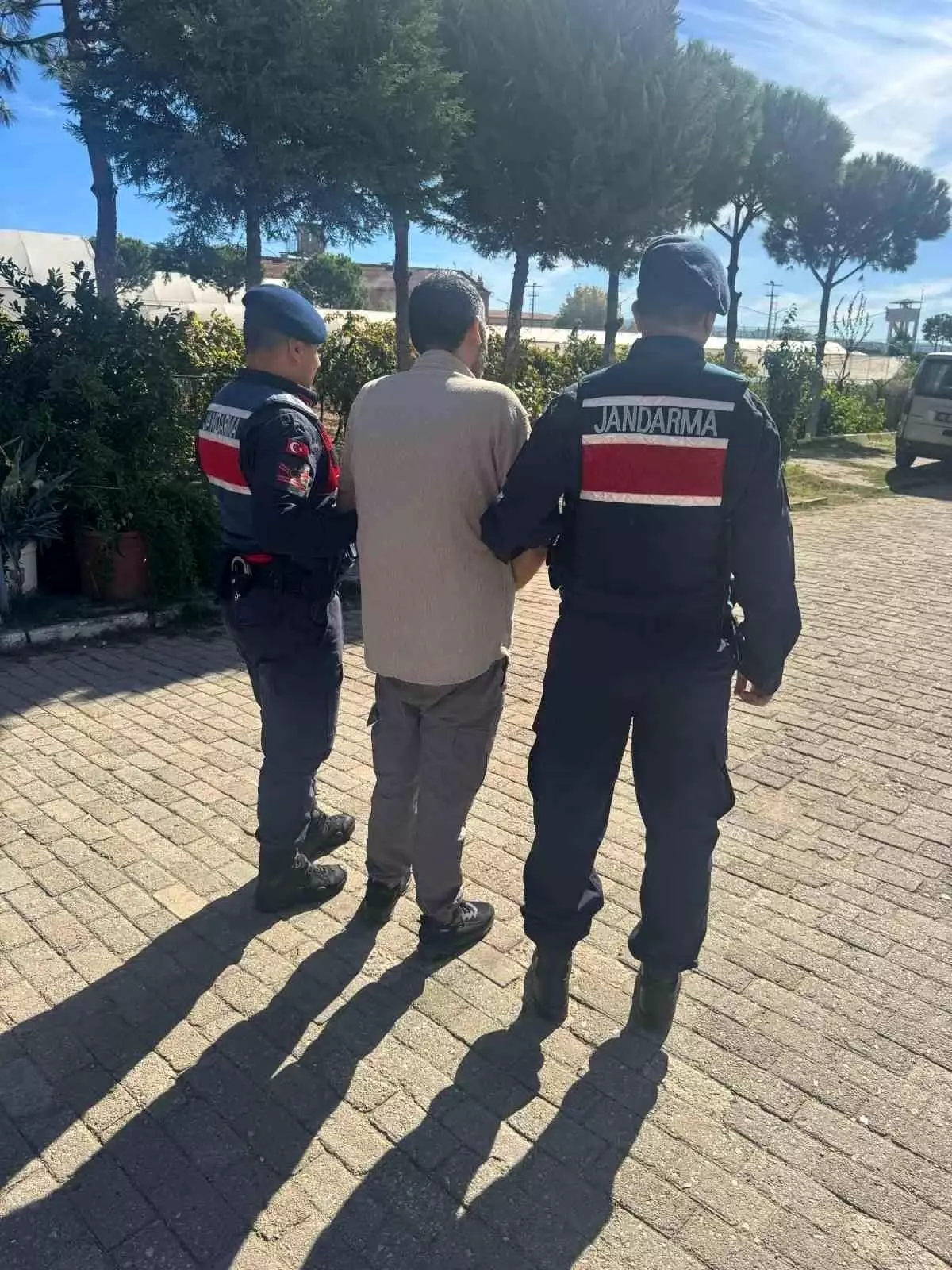 10 Yıl Hapis Cezası ile Aranan Şahıs Yakalandı