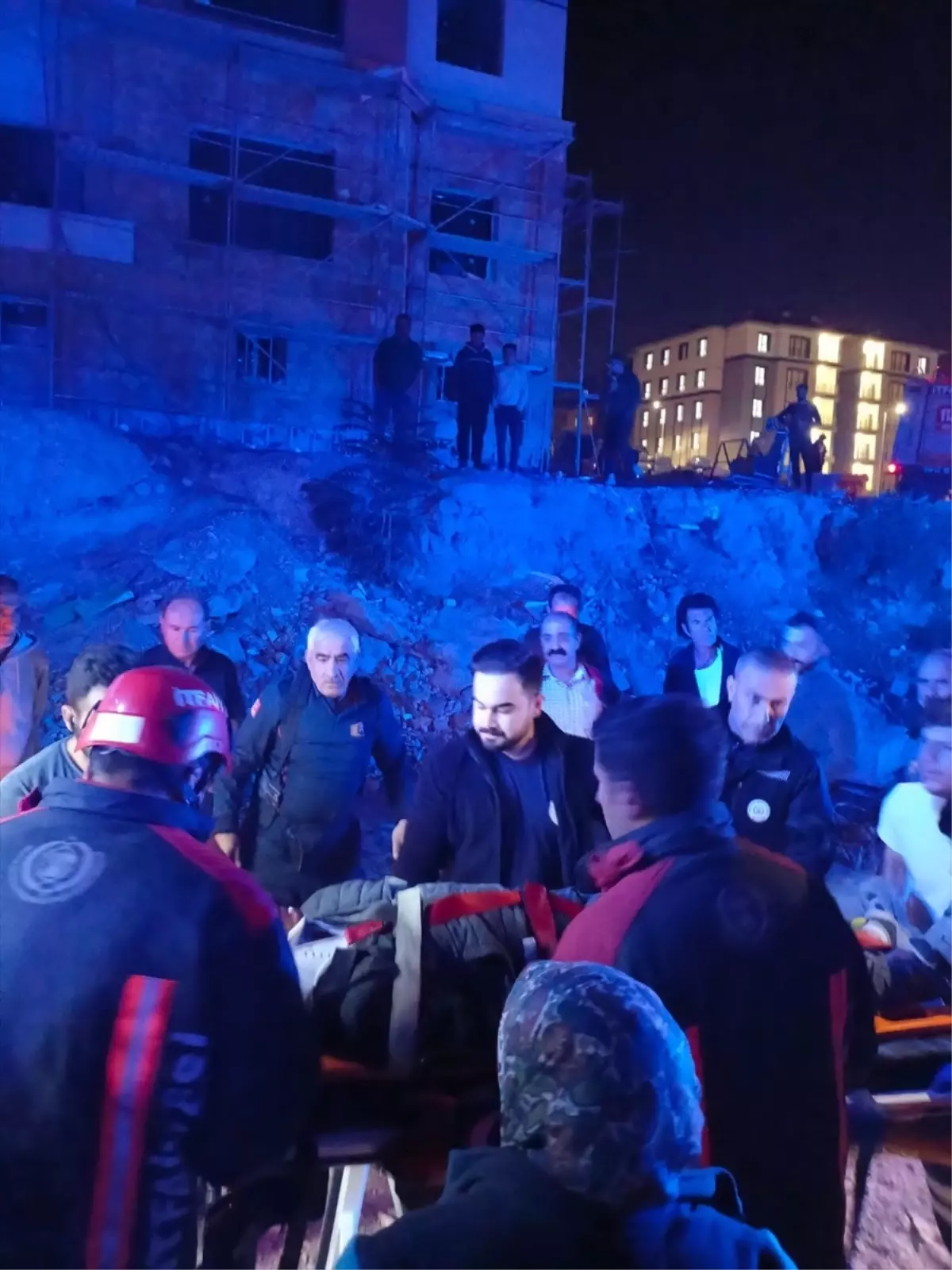 Asansör Kurulumu Sırasında İşçi Yüksekten Düştü