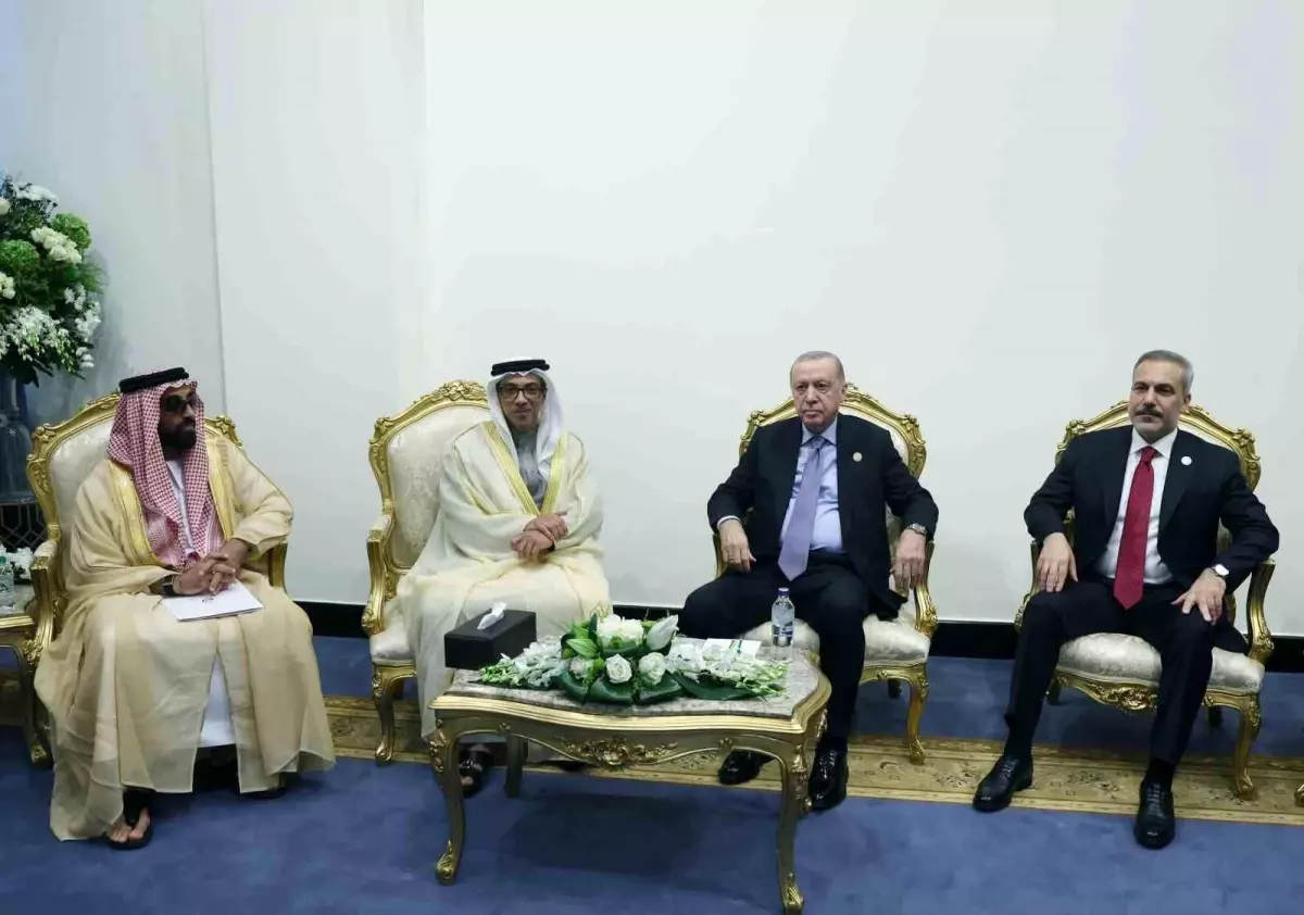 Erdoğan, Mısır’da BAE ile Gazze Konusunu Görüştü