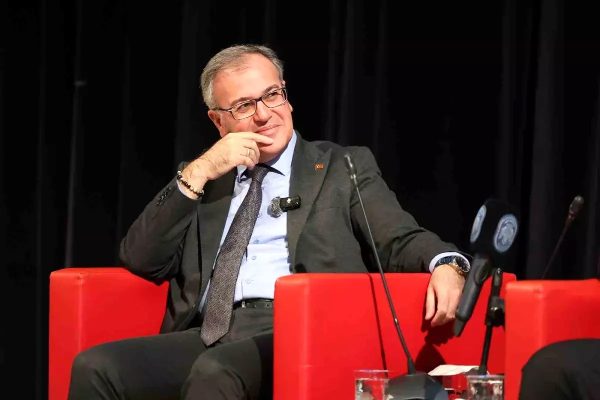 Hacılar Belediye Başkanı Özdoğan, Kentsel Dönüşüm Zirvesi’nde Projelerini Tanıttı