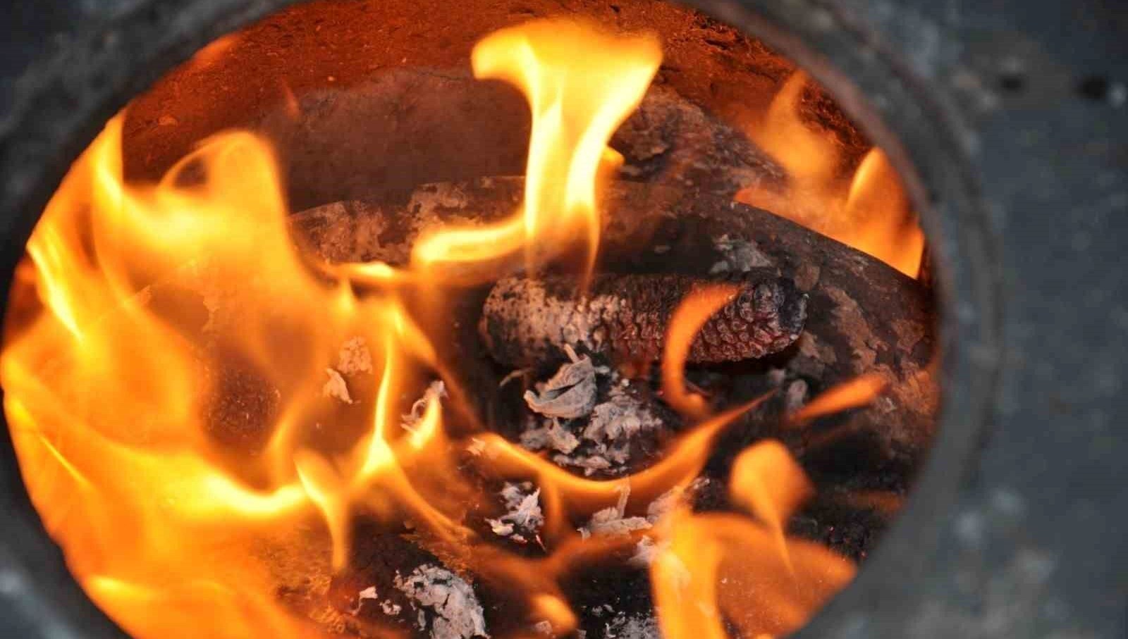 Sobadan sızan gaz yine can aldı: Anne ve engelli kızı hayatını kaybetti