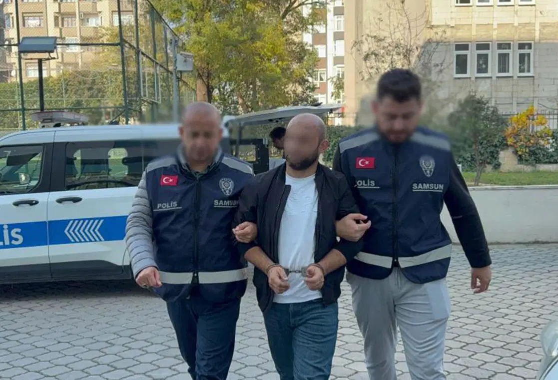 ‘Bu bankta ben oturacağım’ diye polis okulu öğrencilerini darbetti: Zabıta tutuklandı!