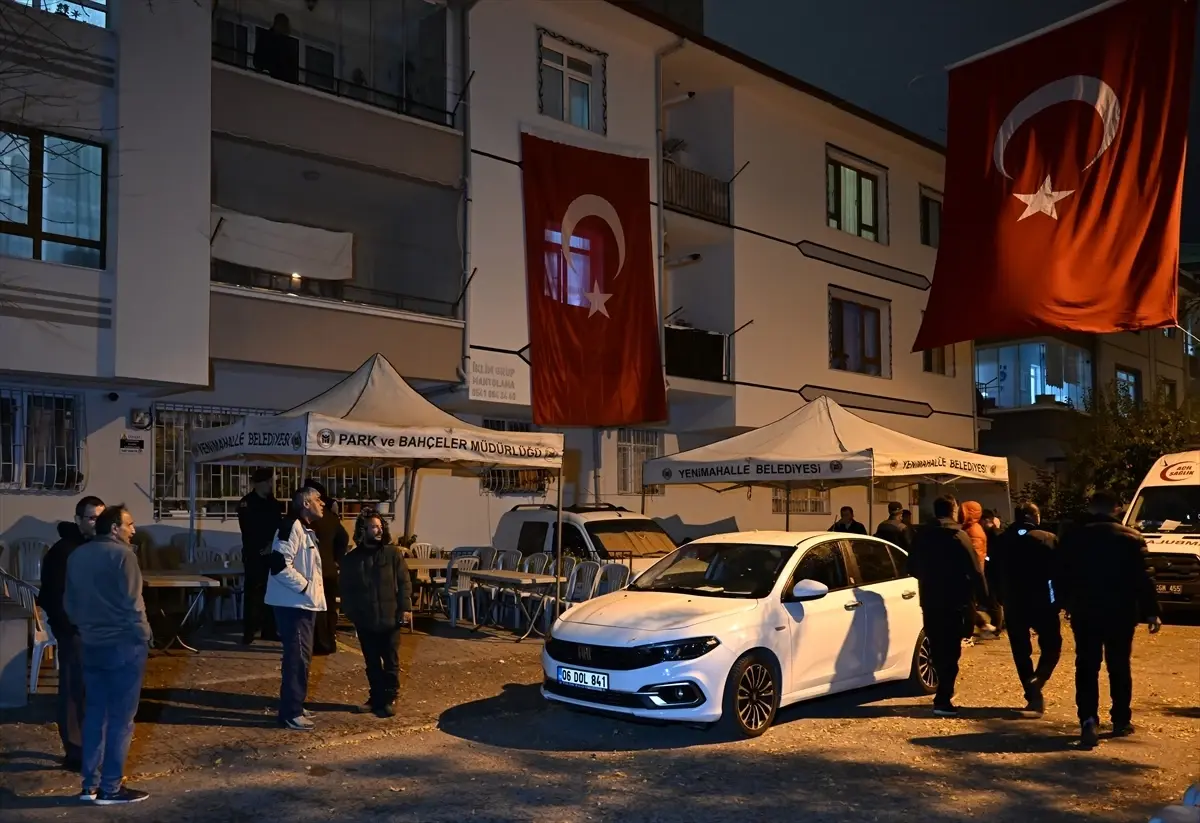 Hava Pilot Üsteğmen Cüneyt Kandemir’in şehadet haberi Ankara’daki ailesine verildi