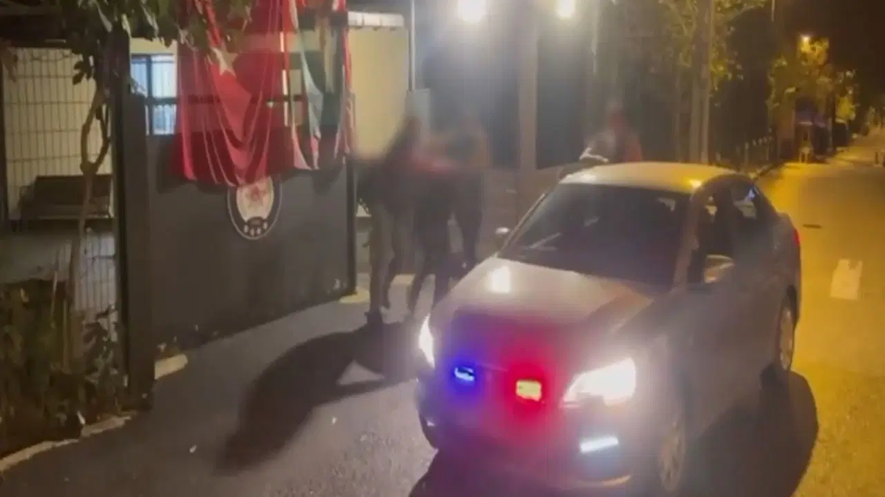 İstanbul’da izinli çıktığı cezaevine dönmedi: Uyuşturucu satarken yakalandı!