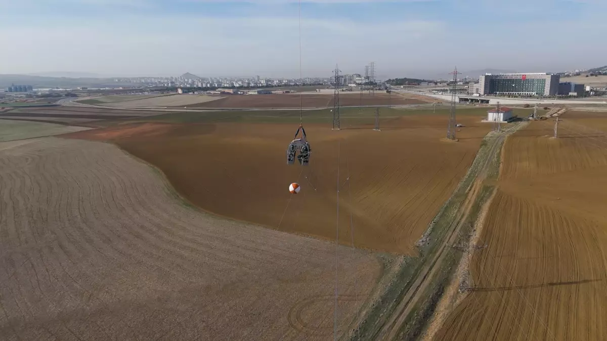 Kışa Hazırlık: Elektrik Hatlarına Helikopterli Bakım