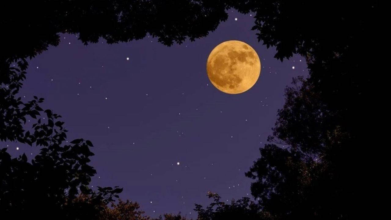 Süper Ay ne zaman, saat kaçta ve nereden görülecek? Süper Ay Türkiye’den izlenecek mi?