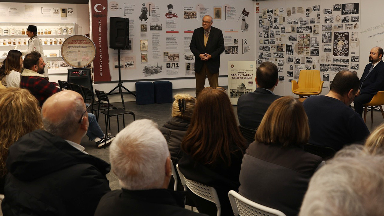 HIV vakaları yükselişte! Prof. Dr. Akalın’dan önemli uyarı