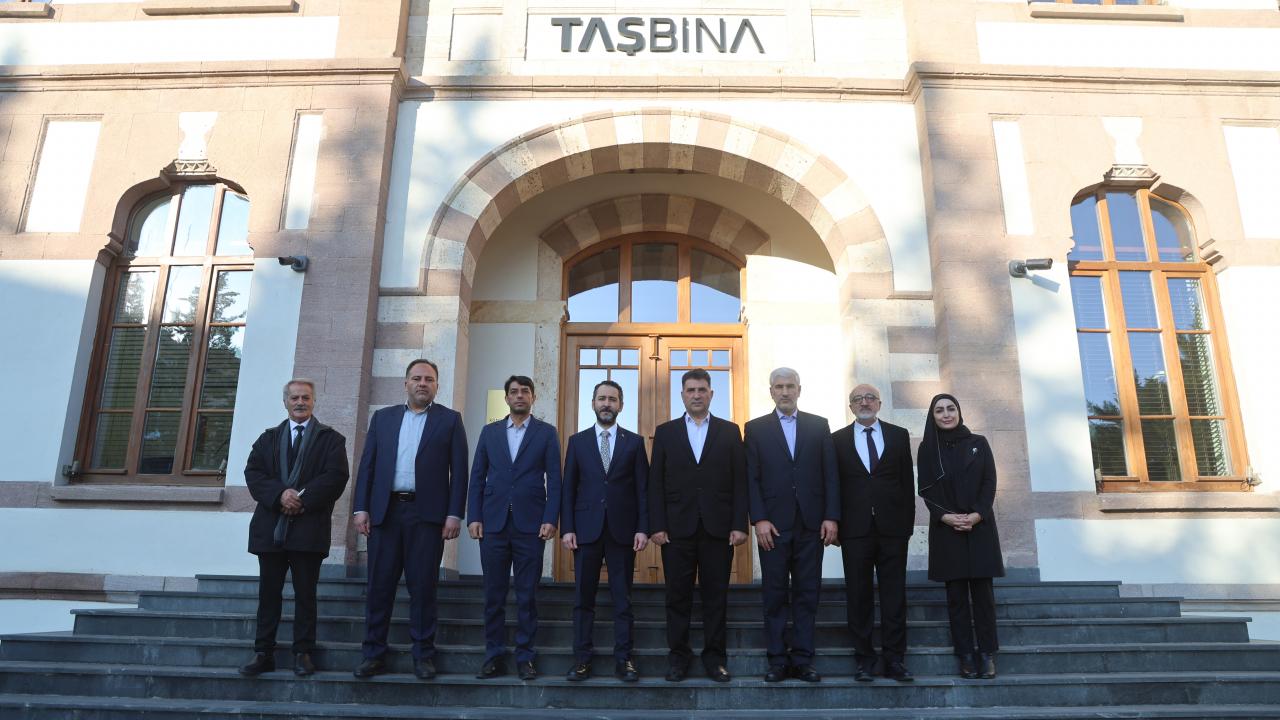 Konya Büyükşehir ile İran’ın Hoy Belediyesi kardeş şehir oldu