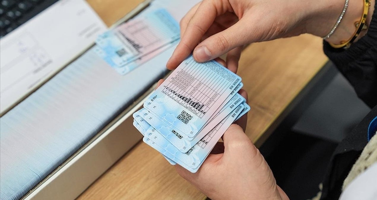 Sürücü belgeleriyle ilgili kritik karar! AYM o düzenlemeyi iptal etti