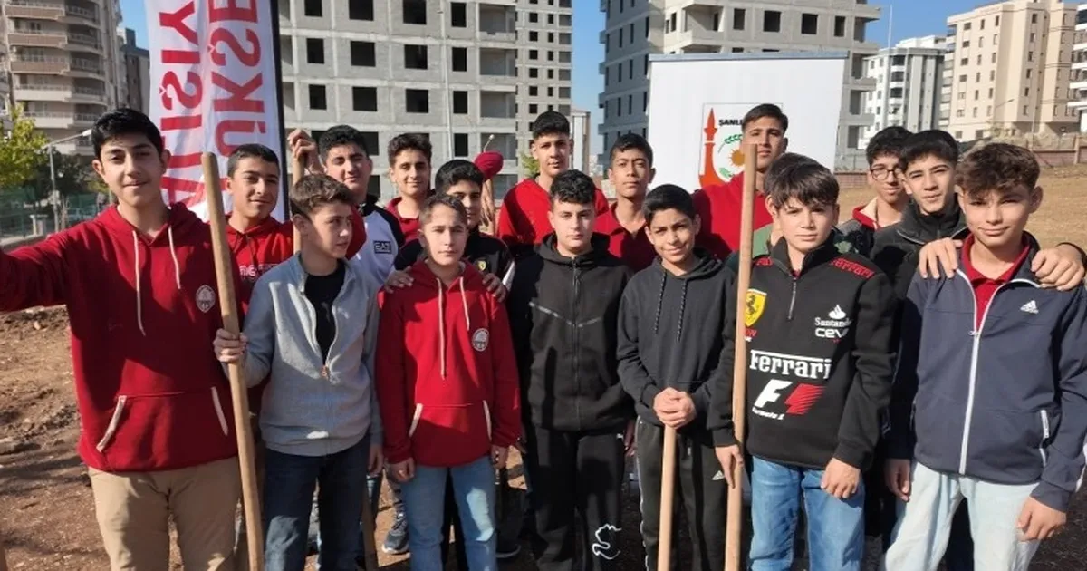 Yeşeren Okullar Projesi ile fidanlar toprakla buluşuyor