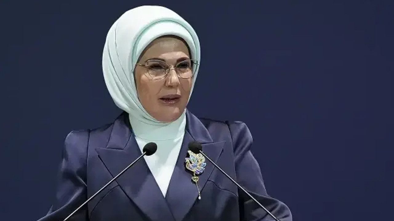 Emine Erdoğan, Ebeleri Unutmadı: Dünya Ebeler Günü Kutlaması